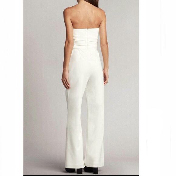 Tadashi Shoji NWT Women's Strapless Minimalistic Crepe Jumpsuit Ivory XL - Picture 2 of 9